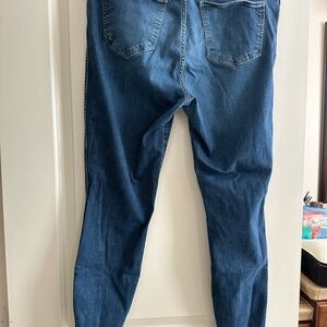 Kut from the Kloth Dark Blue Ankle Jeans